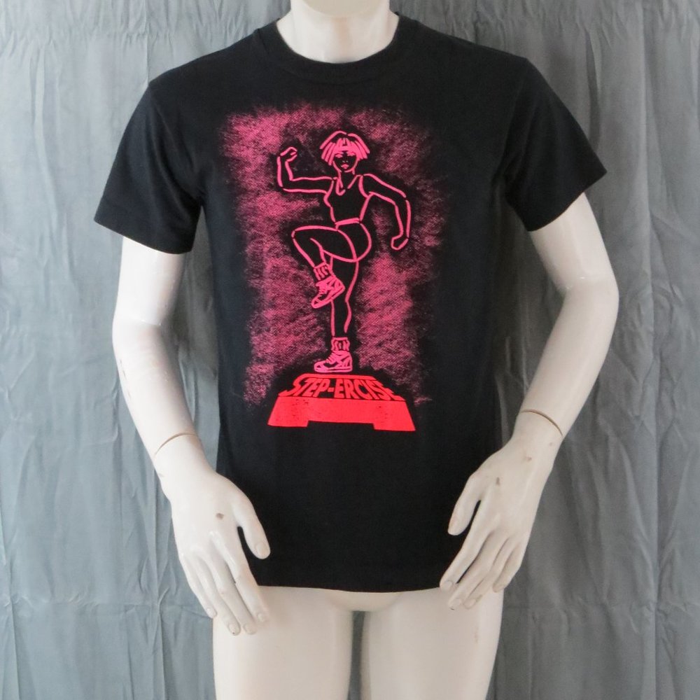Vintage Graphic T-shirt - Hot Pink Stepercise Graphic - Men's Small